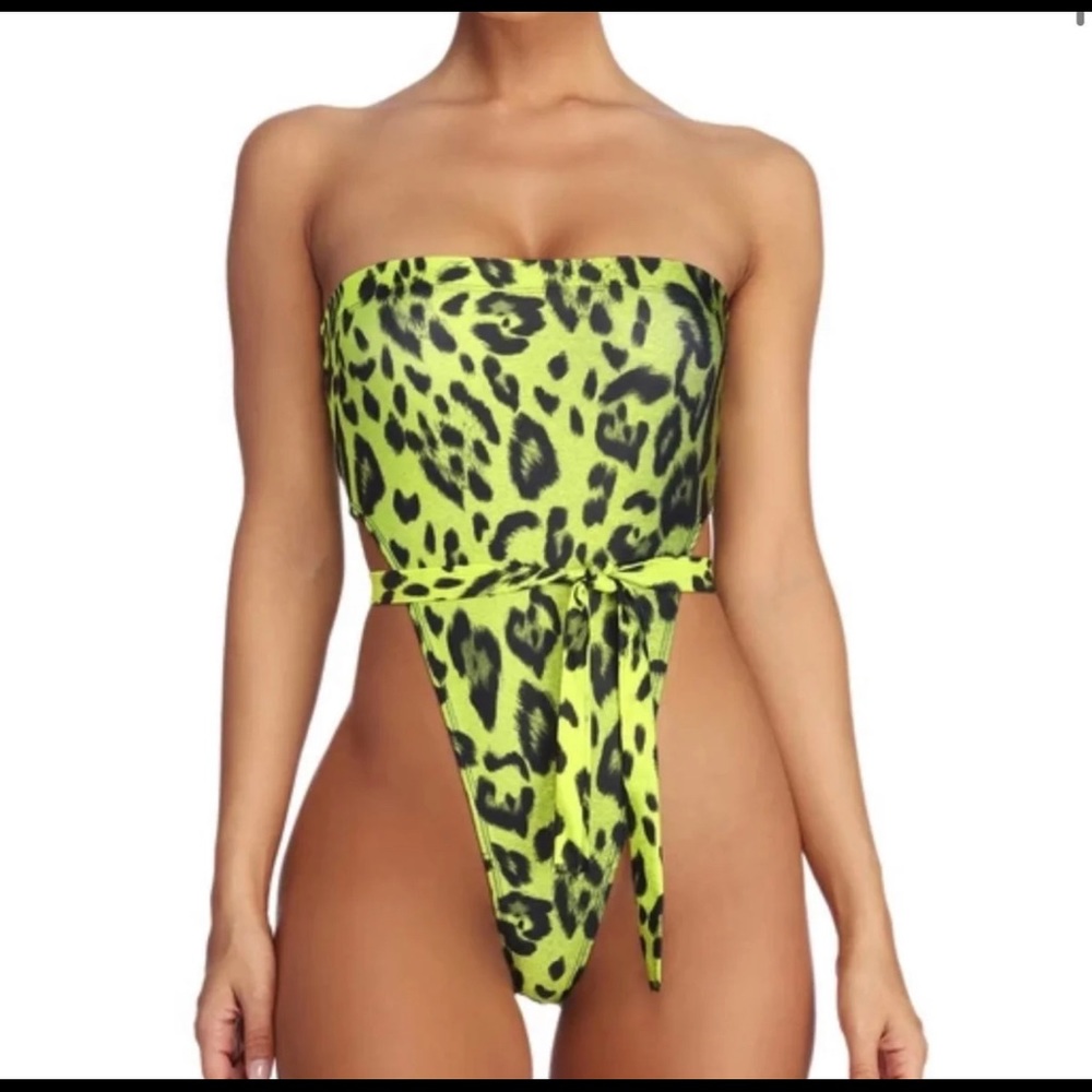 Windsor Strapless One Piece